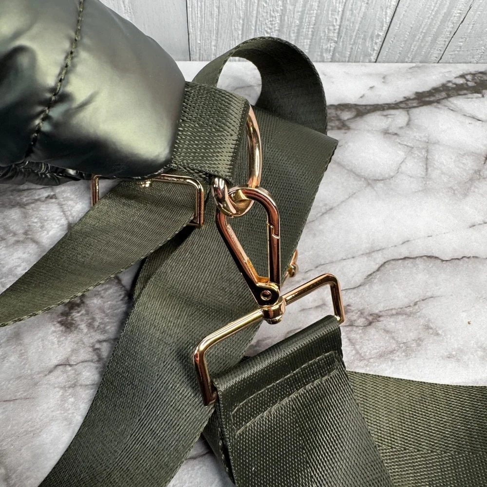 WanderFull HydroBag Quilted Puffer Crossbody Bag - Green - Picture 8 of 11